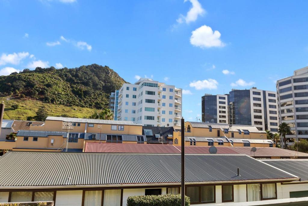Downtown Mountview - Mt Maunganui Holiday Home Mount Maunganui Esterno foto